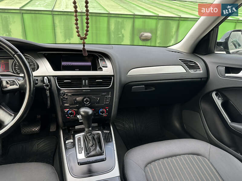 Универсал Audi A4 2009 в Киеве