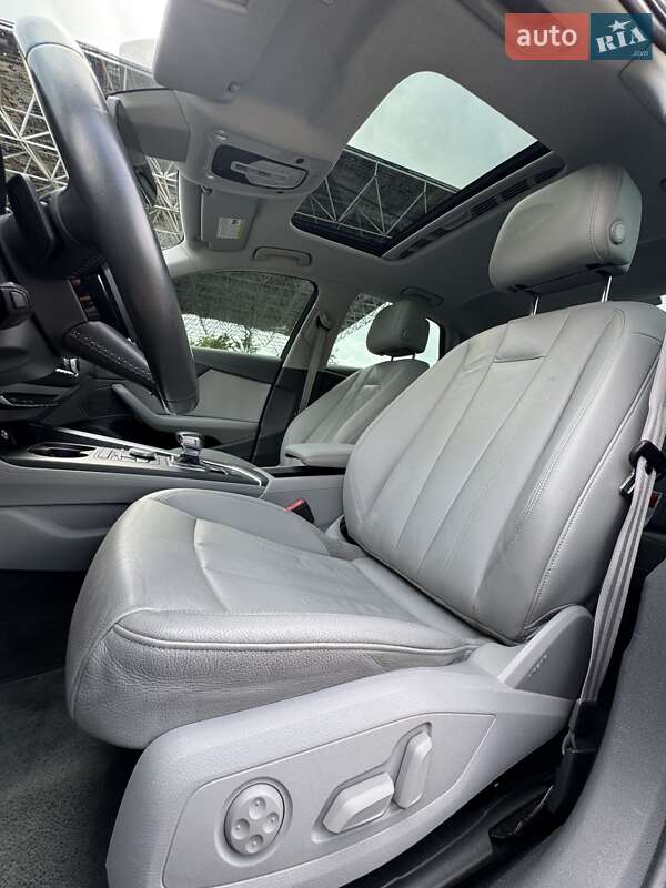 Седан Audi A4 2016 в Самборе