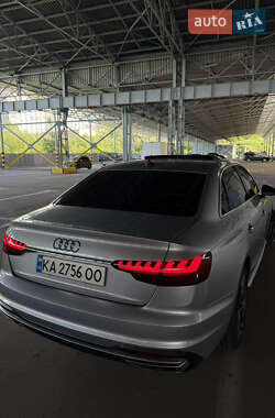 Седан Audi A4 2021 в 