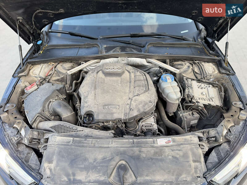 Седан Audi A4 2017 в Львове