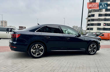 Седан Audi A4 2016 в 