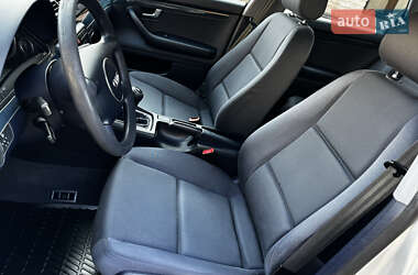 Седан Audi A4 2003 в 