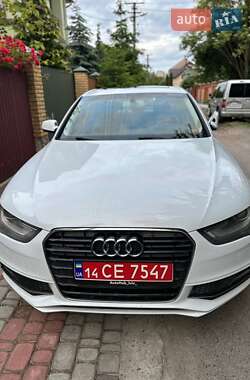 Седан Audi A4 2014 в Львове