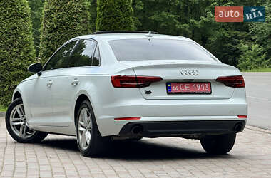 Седан Audi A4 2018 в 