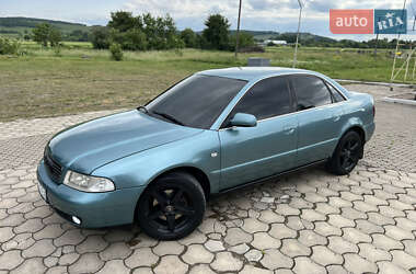 Седан Audi A4 1999 в 