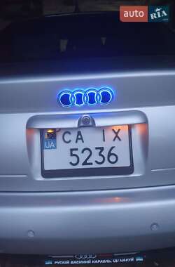 Седан Audi A4 2000 в 