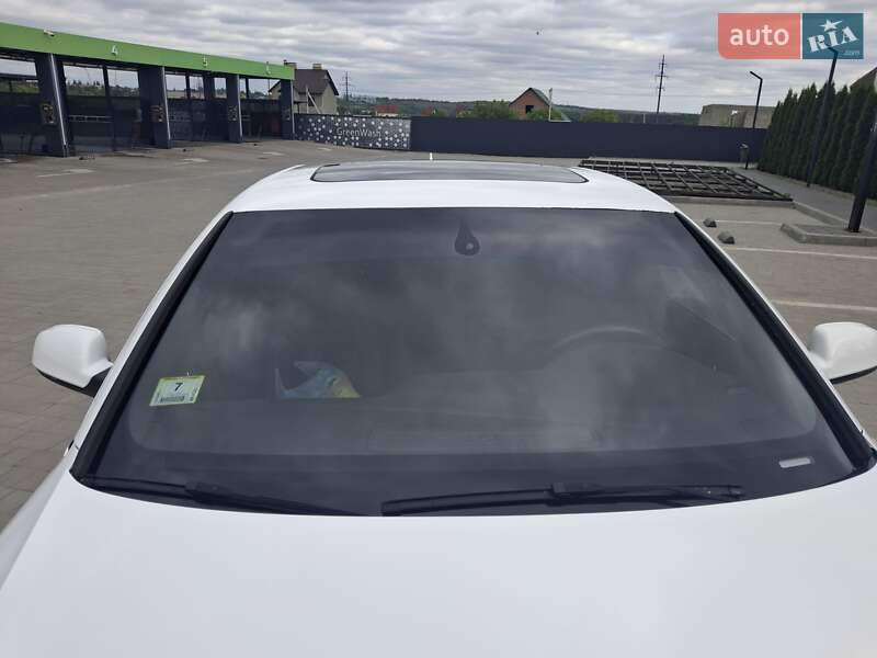 Седан Audi A4 2013 в Каменец-Подольском