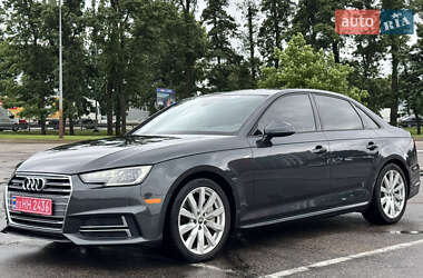 Седан Audi A4 2018 в 