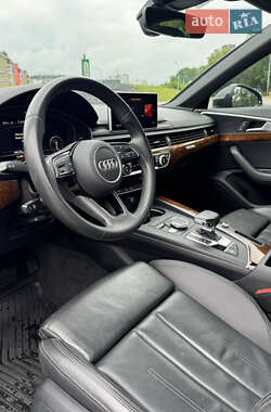 Седан Audi A4 2018 в 