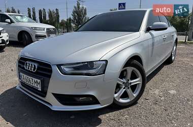 Audi A4 2014
