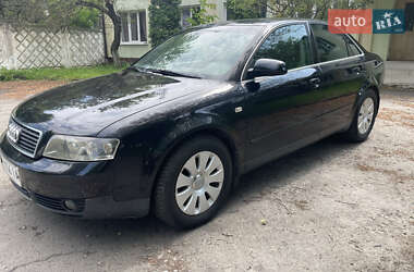 Седан Audi A4 2001 в 