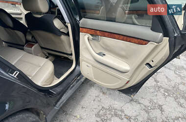 Седан Audi A4 2001 в 