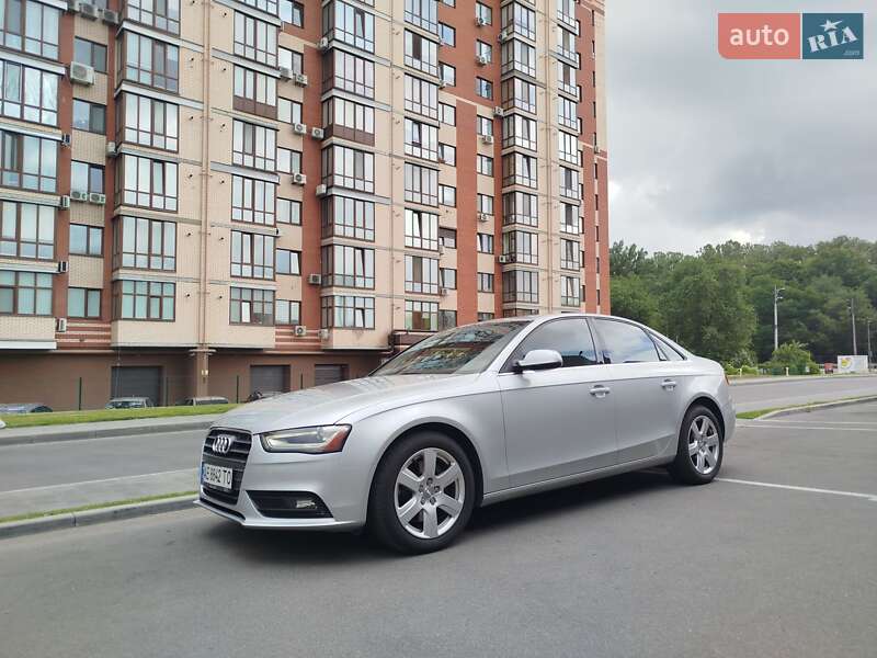 Audi A4 2012