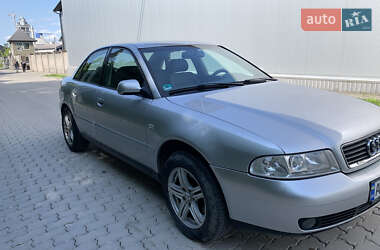 Седан Audi A4 1999 в 