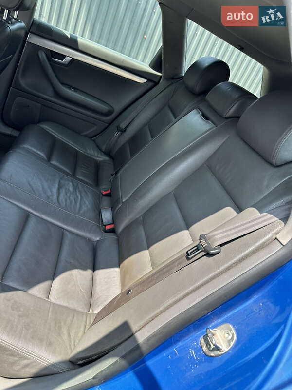 Универсал Audi A4 2002 в Львове