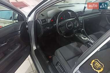 Седан Audi A4 2001 в 