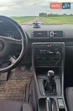 Универсал Audi A4 2003 в 