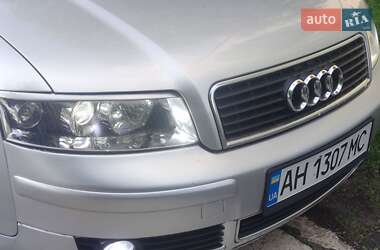 Седан Audi A4 2002 в 