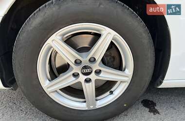 Универсал Audi A4 2021 в 