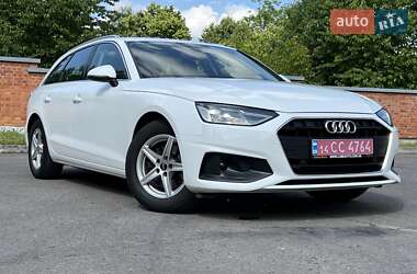 Универсал Audi A4 2021 в 
