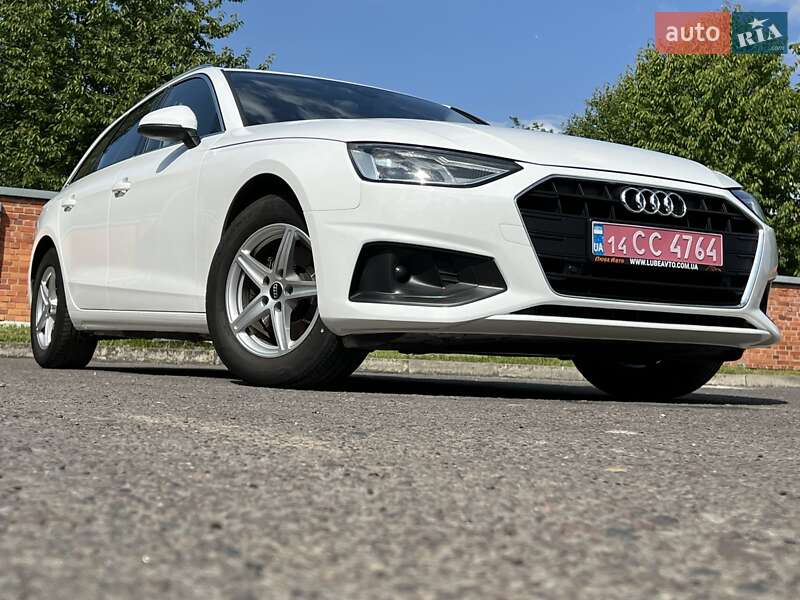 Универсал Audi A4 2021 в Дрогобыче