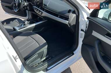 Универсал Audi A4 2021 в 
