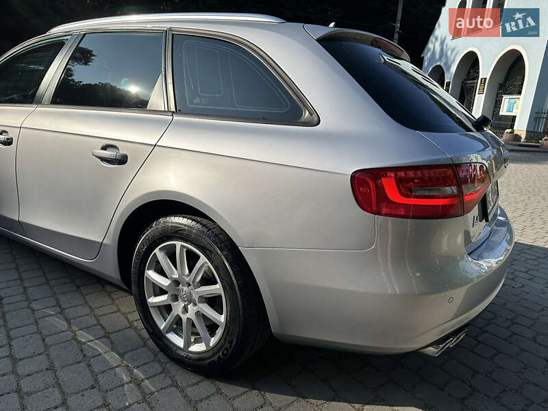 Універсал Audi A4 2014 в Львові