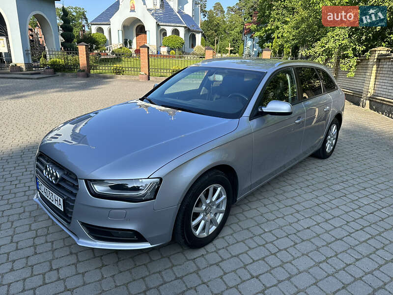 Універсал Audi A4 2014 в Львові