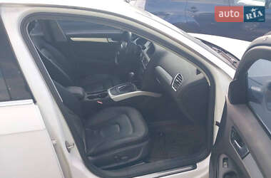 Седан Audi A4 2012 в 