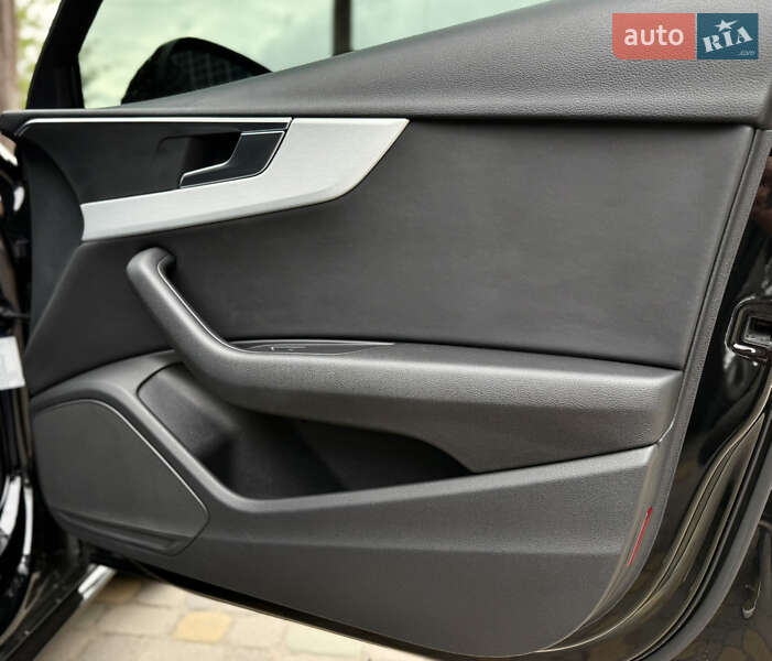 Універсал Audi A4 2018 в Луцьку