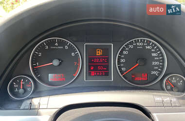 Седан Audi A4 2005 в 