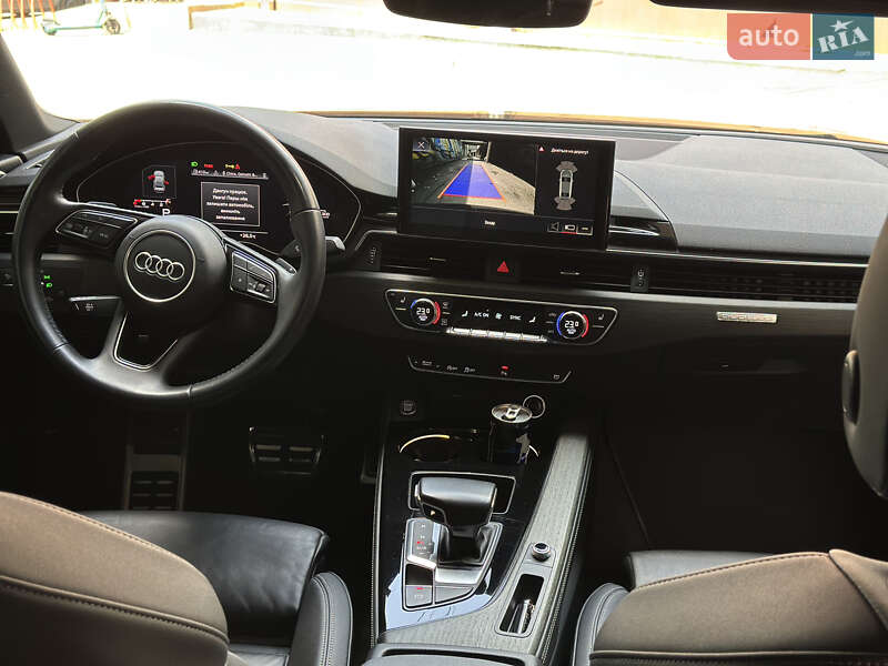 Седан Audi A4 2020 в Києві