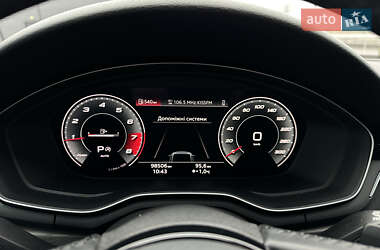 Седан Audi A4 2020 в 