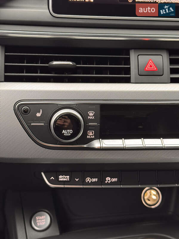 Седан Audi A4 2016 в Одессе