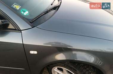 Седан Audi A4 2002 в 