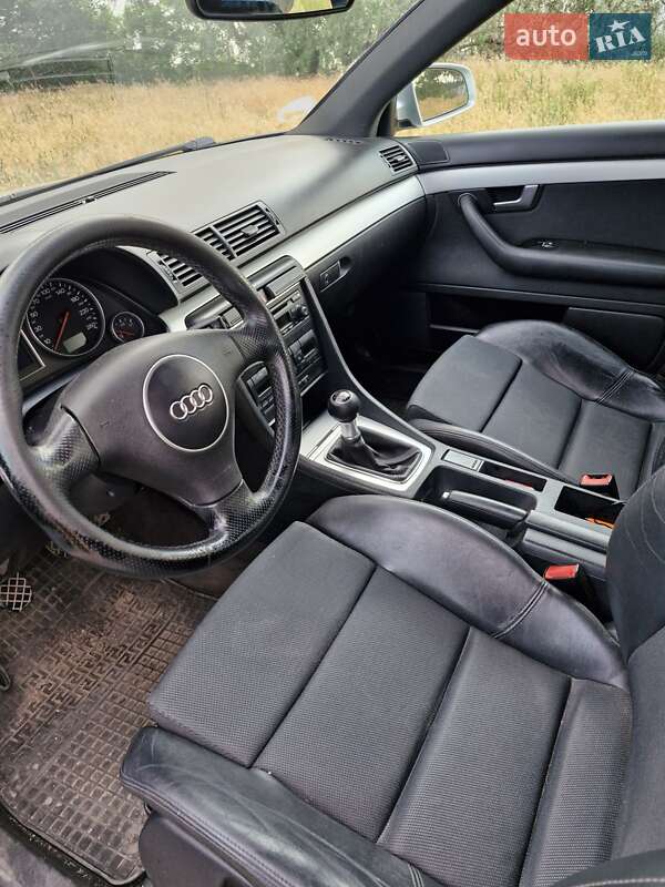 Седан Audi A4 2003 в Запорожье