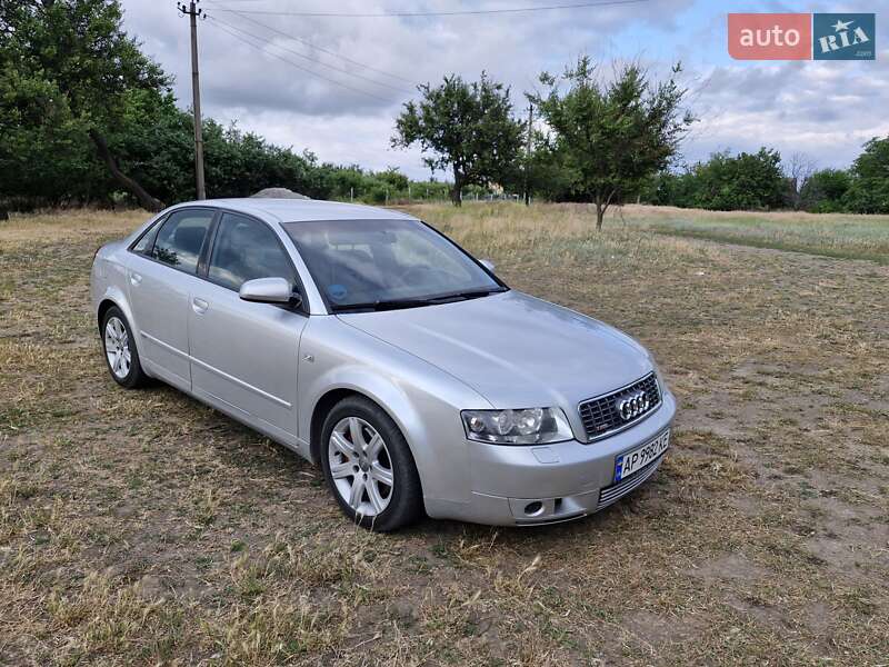 Седан Audi A4 2003 в Запорожье