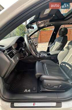 Седан Audi A4 2022 в 
