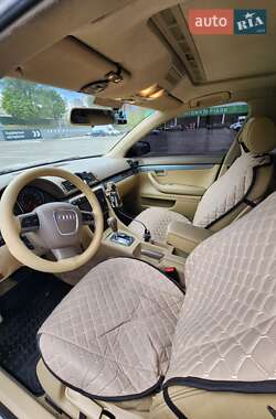 Универсал Audi A4 2004 в 