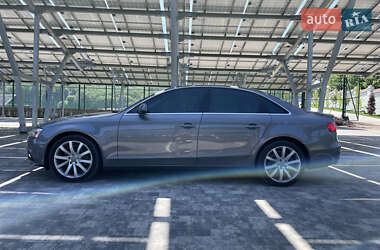 Седан Audi A4 2012 в 
