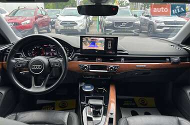 Седан Audi A4 2020 в 