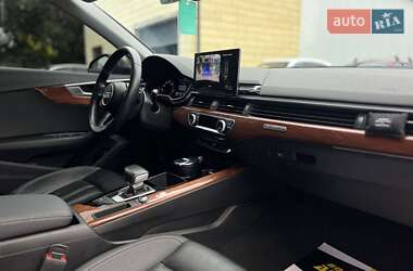 Седан Audi A4 2020 в 