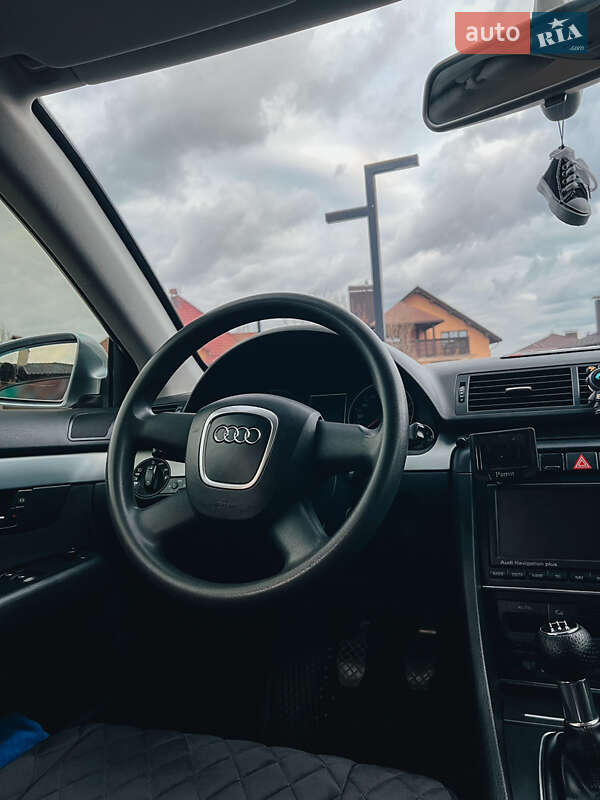 Седан Audi A4 2005 в Виннице