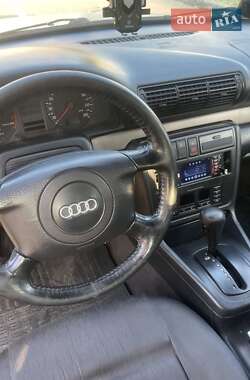 Универсал Audi A4 1998 в 