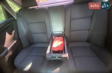 Седан Audi A4 2001 в 