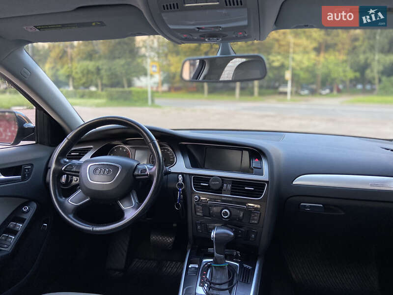Седан Audi A4 2013 в Чернігові