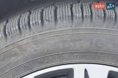 Седан Audi A4 2000 в 