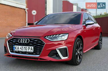 Седан Audi A4 2020 в 