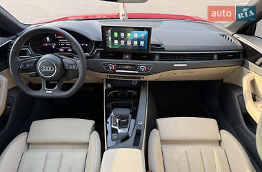 Седан Audi A4 2020 в 