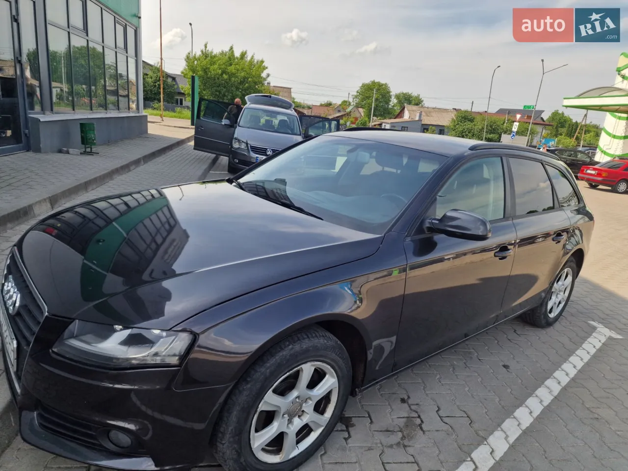 2010 Audi A4 - мініатюра 21